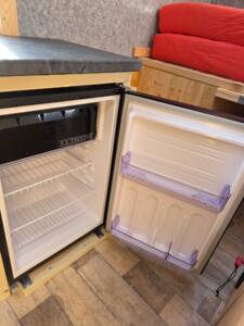 Image 28/38 de Mercedes-Benz Unimog U 1300 L (1986)