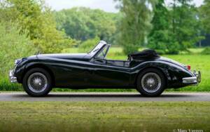 Afbeelding 13/59 van Jaguar XK 140 SE DHC (1955)