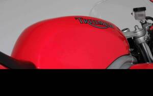 Image 7/66 of Triumph Daytona T595 (1998)