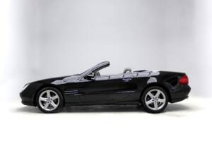 Imagen 12/38 de Mercedes-Benz SL 350 (2003)