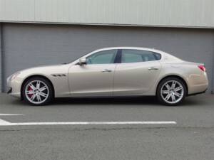 Image 6/98 of Maserati Quattroporte GTS (2015)