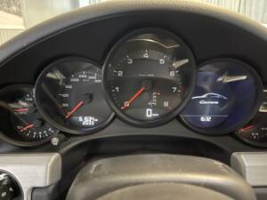 Image 6/10 de Porsche 911 Carrera (2017)