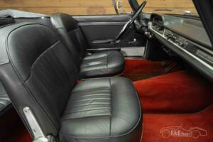 Bild 15/19 von Peugeot 404 Injection (1966)