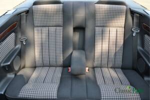 Bild 36/50 von Mercedes-Benz E 200 (1994)