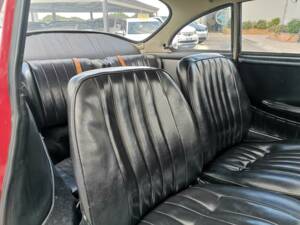 Image 25/63 of Porsche 356 C 1600 (1963)