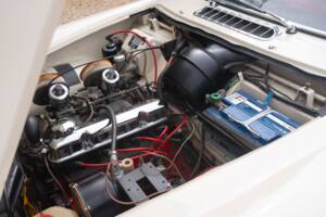 Image 42/50 of Volvo 1800 S (1966)