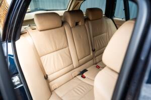 Imagen 51/65 de BMW 545i Touring (2005)