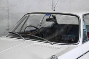 Bild 7/50 von BMW 2000 CS (1971)