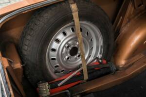 Imagen 40/50 de Opel Kadett 1,2 S (1972)