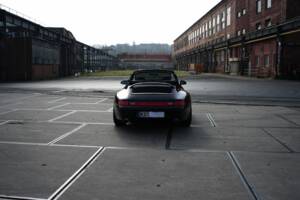 Immagine 6/134 di Porsche 911 Carrera (1995)