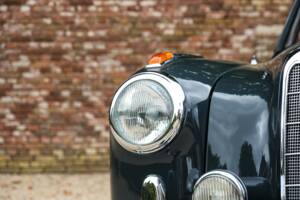 Image 41/50 of Mercedes-Benz 220 SE Cabriolet (1960)