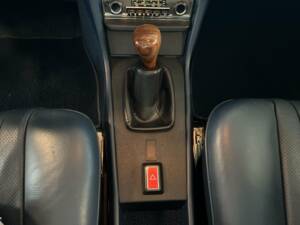 Image 21/22 of Mercedes-Benz 280 E (1977)