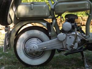 Immagine 6/50 di Innocenti Lambretta D 125 (1958)