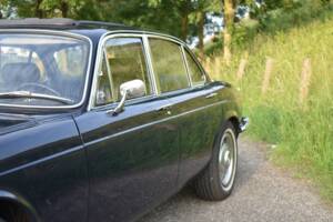 Bild 11/37 von Jaguar XJ 6 4.2 (1972)