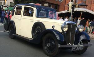 Image 1/10 of Daimler Fifteen Saloon (1935)