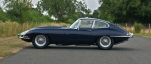 Image 11/50 de Jaguar Type E 3.8 (1962)