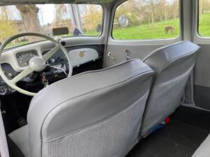 Bild 5/12 von Citroën Traction Avant 11 BL (1952)