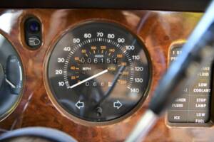 Image 35/50 of Rolls-Royce Silver Shadow II (1977)