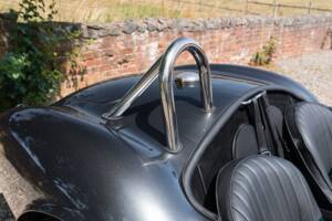 Image 26/55 of AC Cobra Mk IV (1989)