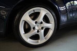 Image 28/50 de Porsche 911 Carrera (1995)