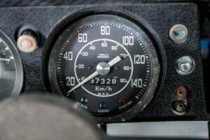 Image 20/50 of Land Rover 109 (1978)