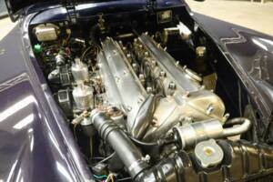 Image 25/50 of Jaguar XK 140 DHC (1955)