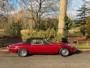 Immagine 14/50 di Jaguar Type E V12 (1973)