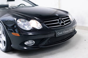 Bild 30/43 von Mercedes-Benz SL 55 AMG (2007)
