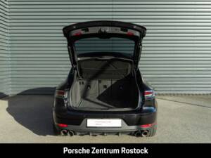 Image 30/31 de Porsche Macan S (2020)