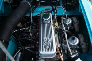 Image 17/50 of MG MGA 1600 (1958)