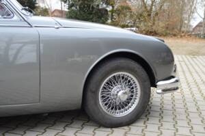 Image 5/15 of Jaguar Mk II 3.4 (1967)