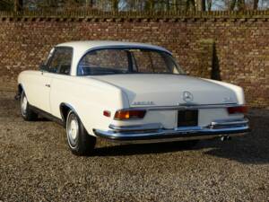 Bild 34/50 von Mercedes-Benz 280 SE 3,5 (1971)