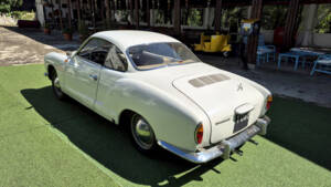 Image 20/71 of Volkswagen Karmann Ghia 1200 (1962)
