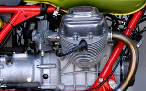 Immagine 10/80 di Moto Guzzi V7 Sport (1972)