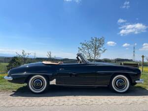 Image 4/53 of Mercedes-Benz 190 SL (1956)