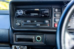 Afbeelding 38/46 van Volkswagen Golf I GTI 1.6 (1993)