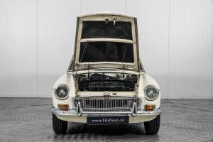 Imagen 40/50 de MG MGB GT (1966)