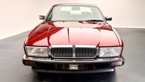 Afbeelding 4/17 van Jaguar XJ 6 4.0 (1990)