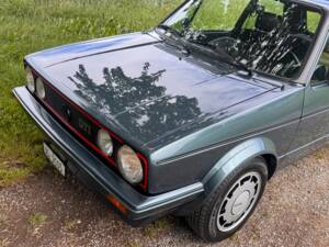 Afbeelding 4/18 van Volkswagen Golf Mk I GTI Pirelli 1.8 (1983)
