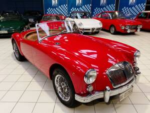 Image 8/57 of MG MGA 1600 (1960)