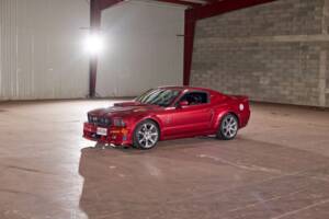 Image 14/68 of Ford Mustang GT (2005)
