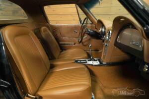Image 2/19 of Chevrolet Corvette Sting Ray (1964)