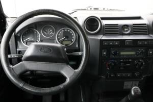 Bild 18/50 von Land Rover Defender 130 Double Cab (2007)