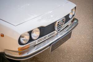 Bild 7/16 von Alfa Romeo Alfetta GT 1.6 (1977)