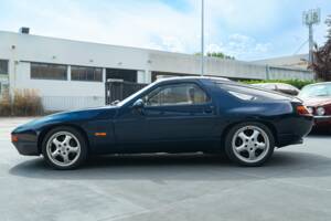 Image 4/34 of Porsche 928 (1981)