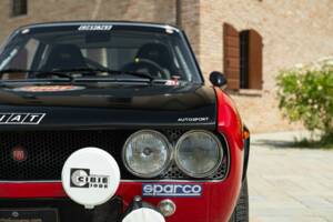 Bild 16/50 von FIAT 124 Sport Coupe (1971)