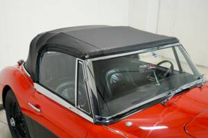 Image 12/50 of Austin-Healey 3000 Mk II (BJ7) (1964)