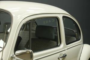 Bild 27/50 von Volkswagen Käfer 1600 (1996)