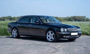 Bild 1/9 von Jaguar XJR Super V8 (2004)