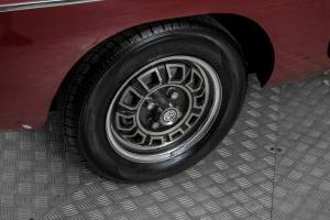 Bild 40/50 von MG MGB GT V8 (1976)